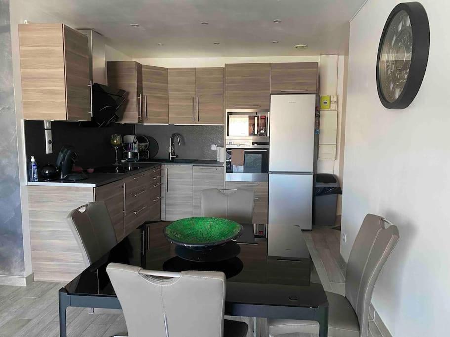 Charmant Appartement T3 La Ciotat Exterior foto